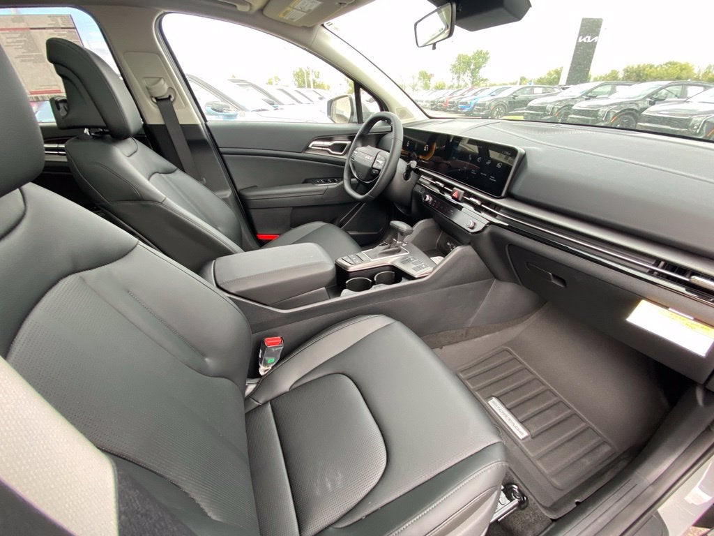 2027 Kia Sportage EX