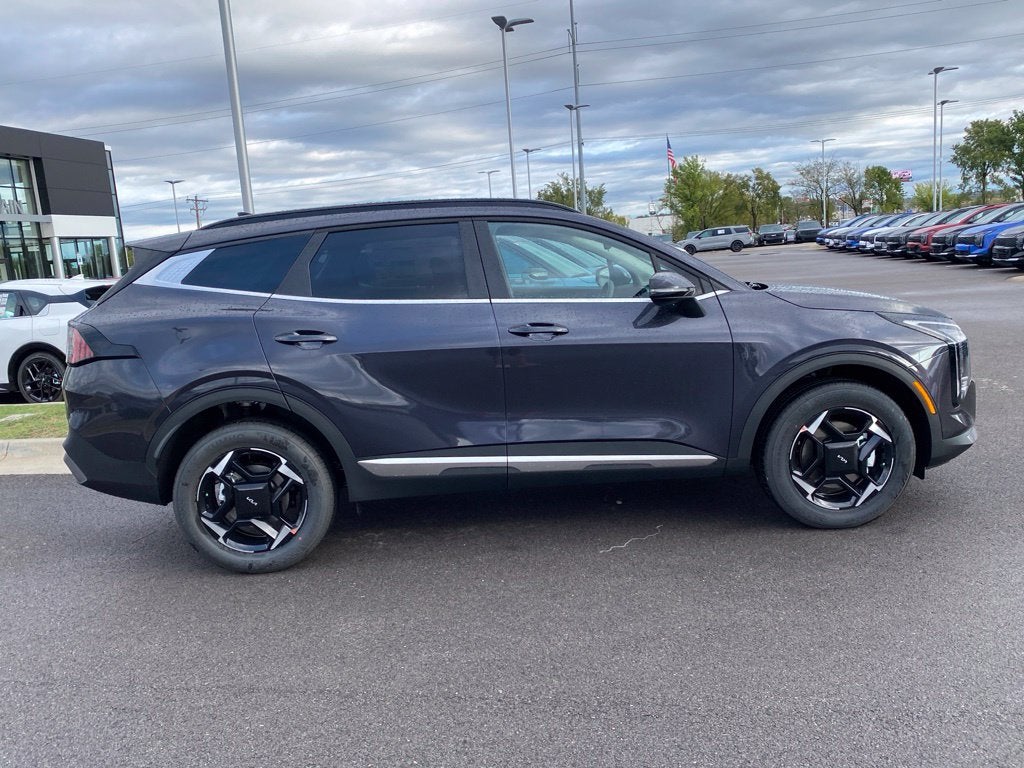 2027 Kia Sportage EX