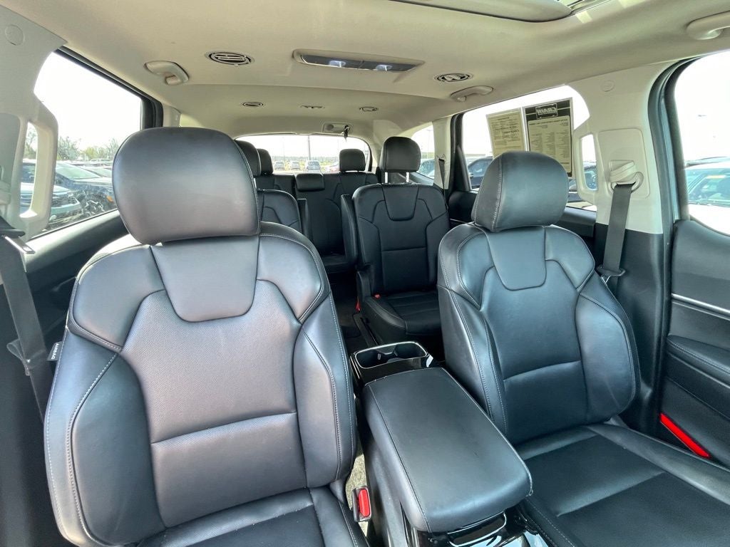 2024 Kia Telluride S HEATED SEATS / NAV / SUNROOF