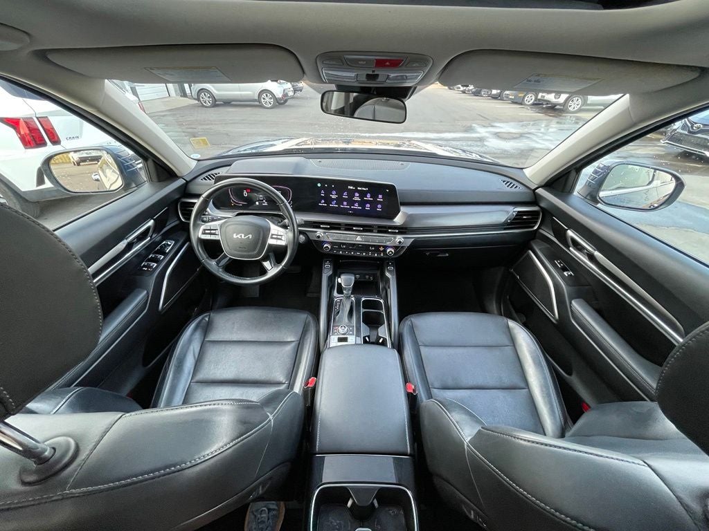 2023 Kia Telluride S SUNROOF / NAV / LEATHER / HEATED SEATS