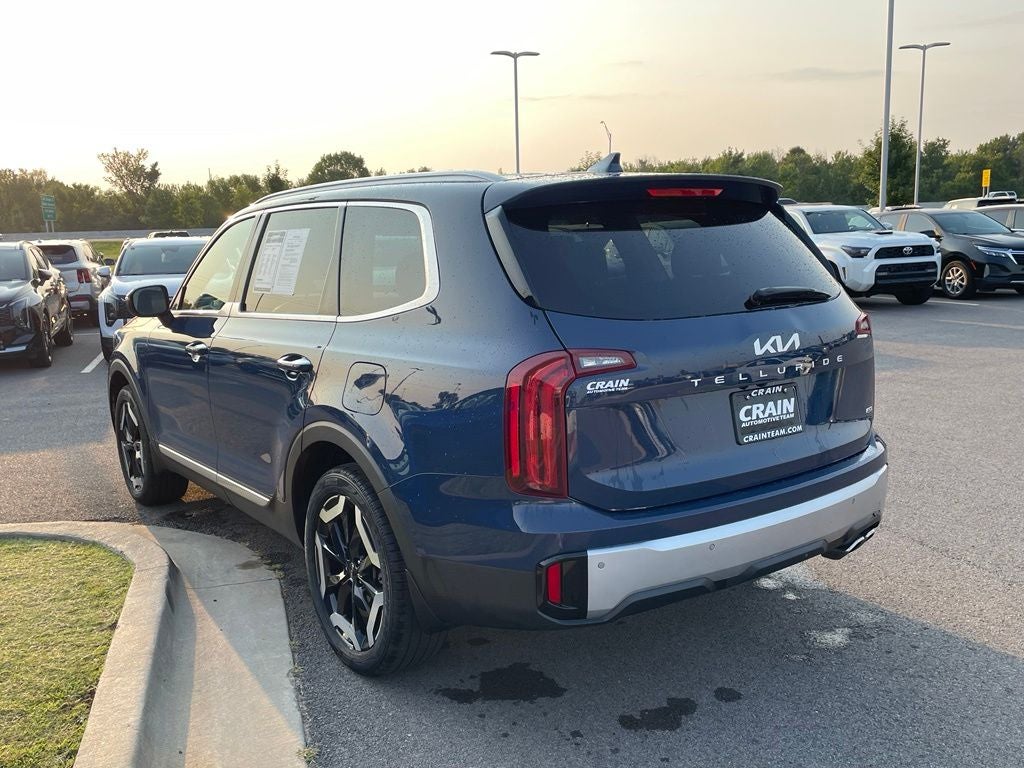 2023 Kia Telluride S SUNROOF / NAV / LEATHER / HEATED SEATS