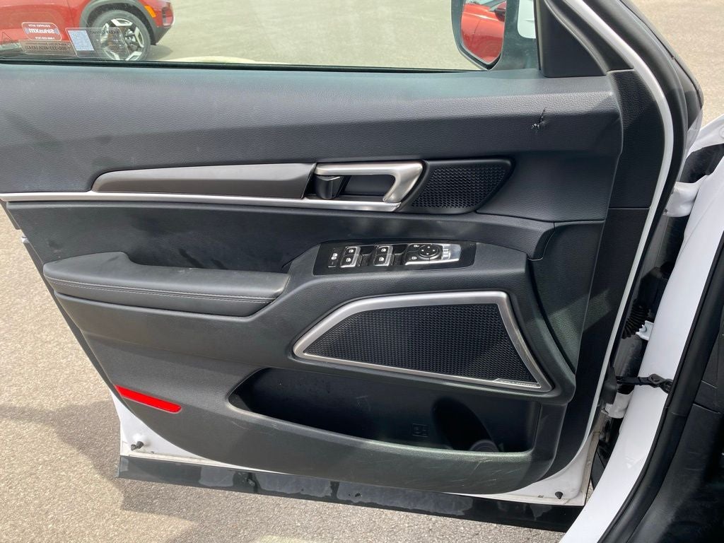 2025 Kia Telluride S AWD / ONE OWNER / NAV