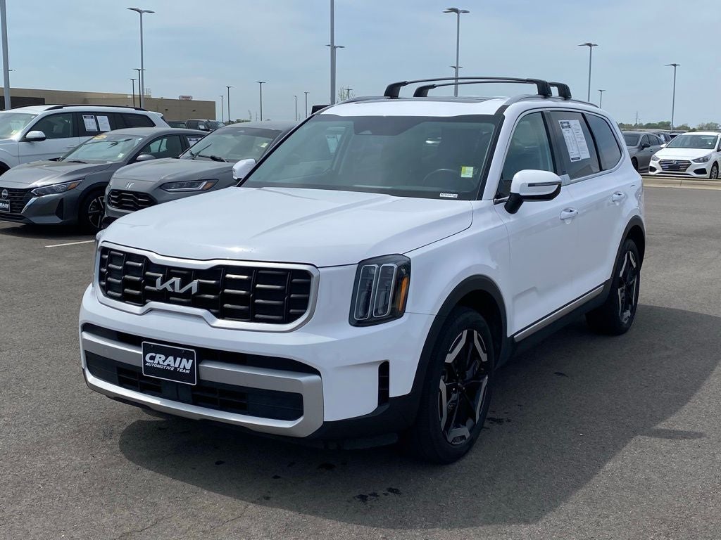 2025 Kia Telluride S AWD / ONE OWNER / NAV