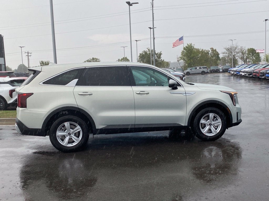 2026 Kia Sorento LX
