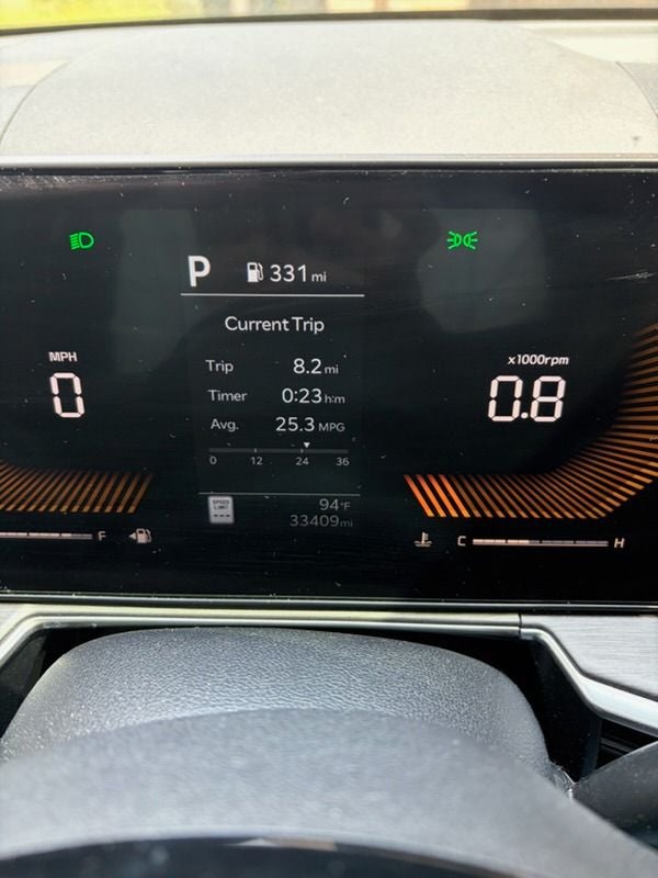 2025 Kia Sorento X-Line EX AWD / MOONROOF / 3RD ROW / HEATED SEATS