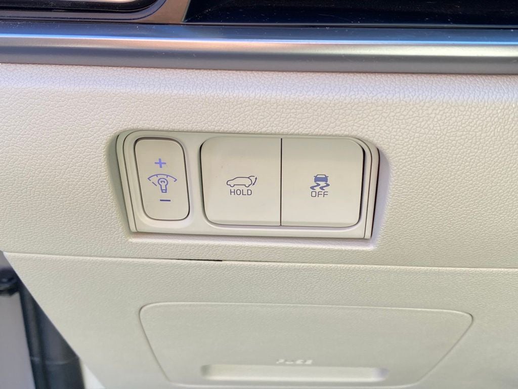 2025 Kia Sorento X-Line EX AWD / MOONROOF / HEATED SEATS