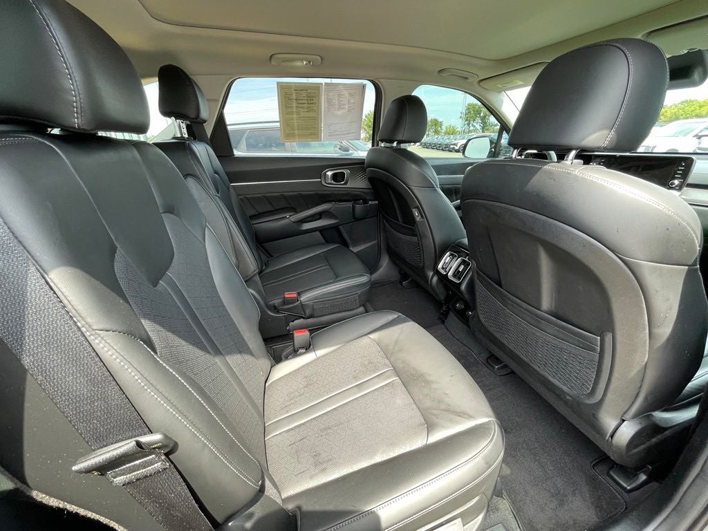 2023 Kia Sorento SX MOONROOF / NAV / HEATED SEATS
