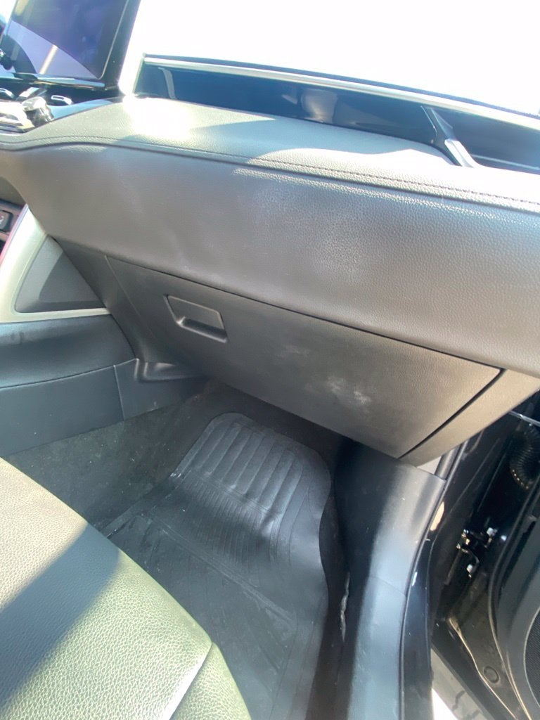 2024 Toyota Corolla Cross XLE POWER DRIVERS SEAT / HEATED SEATS