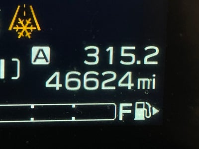 2024 Subaru Forester Premium MOONROOF / HEATED SEATS / AWD