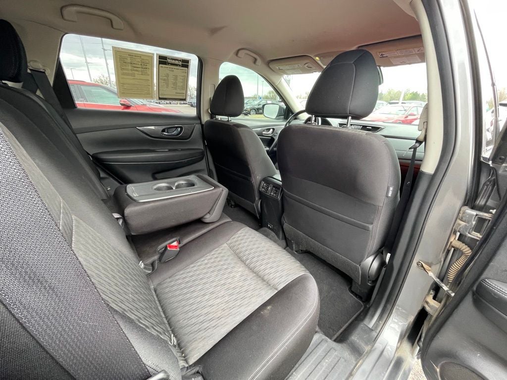 2019 Nissan Rogue SV HEATED SEATS / NAV