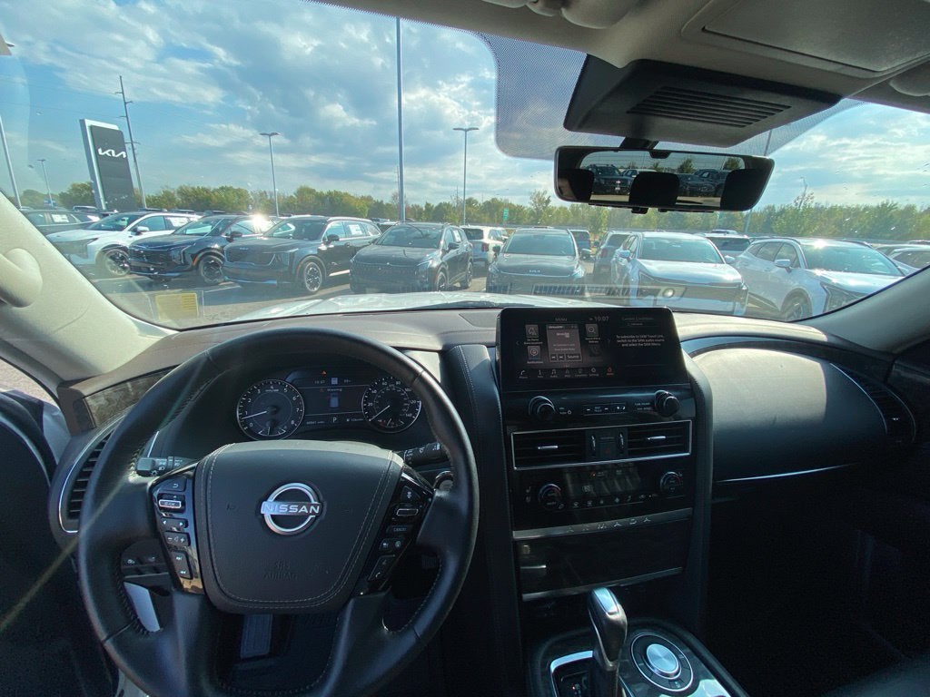 2024 Nissan Armada Platinum MOONROOF / HEATED SEATS / NAV