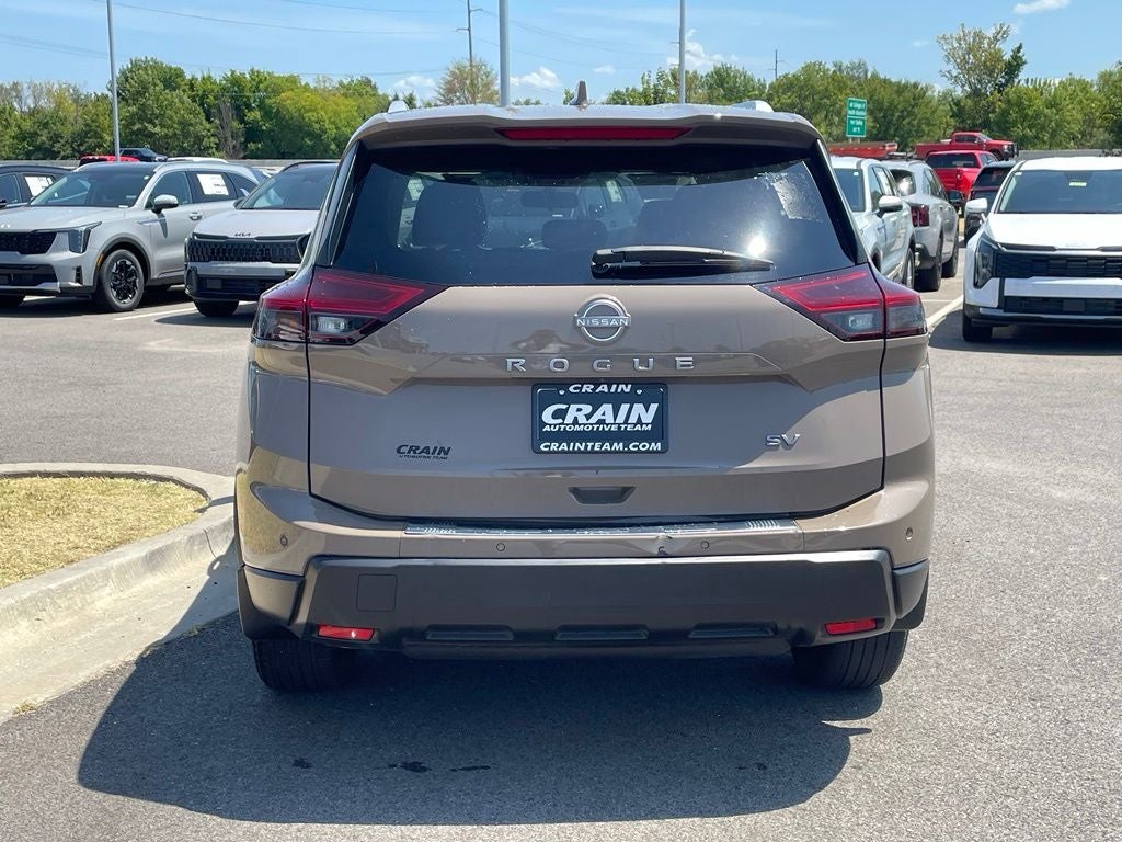 2024 Nissan Rogue SV PREMIUM PACKAGE / MOONROOF / LEATHER