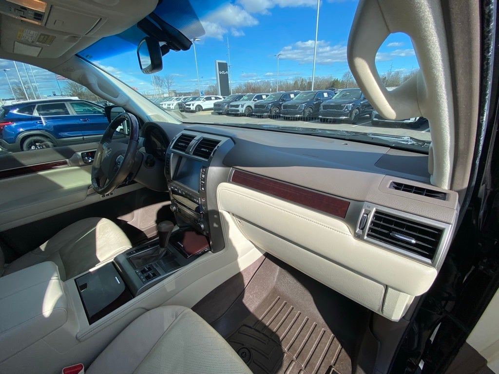 2018 Lexus GX 460 AWD / NAV / MOONROOF