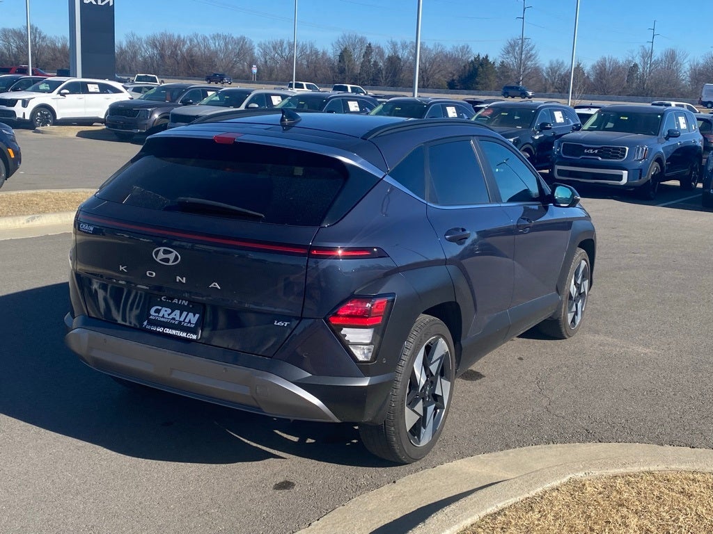 2025 Hyundai Kona Limited MOONROOF / HEATED SEATS / NAV