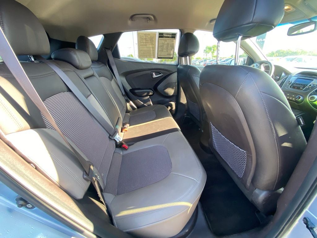 2012 Hyundai Tucson GLS LOW LOW PAYMENTS
