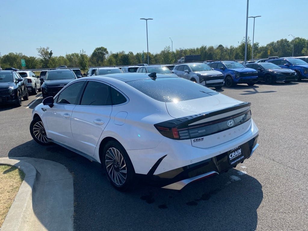 2025 Hyundai Sonata Hybrid Limited MOONROOF / NAV / ONE OWNER / HEATED SEATS