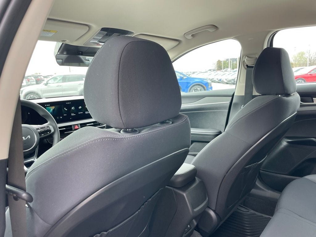 2026 Kia K5 LXS