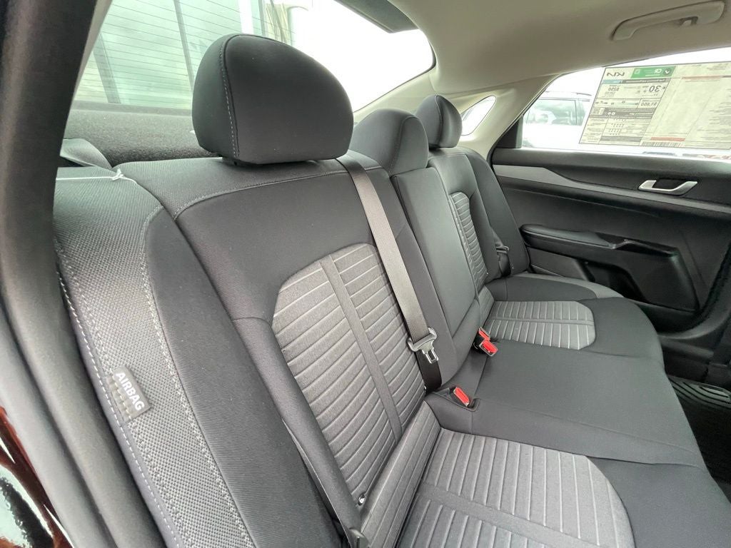 2026 Kia K5 LXS