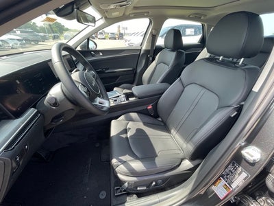 2025 Kia K5 EX