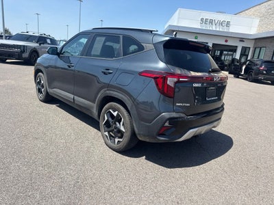 2025 Kia Seltos S ONE OWNER / HEATED SEATS / NAV