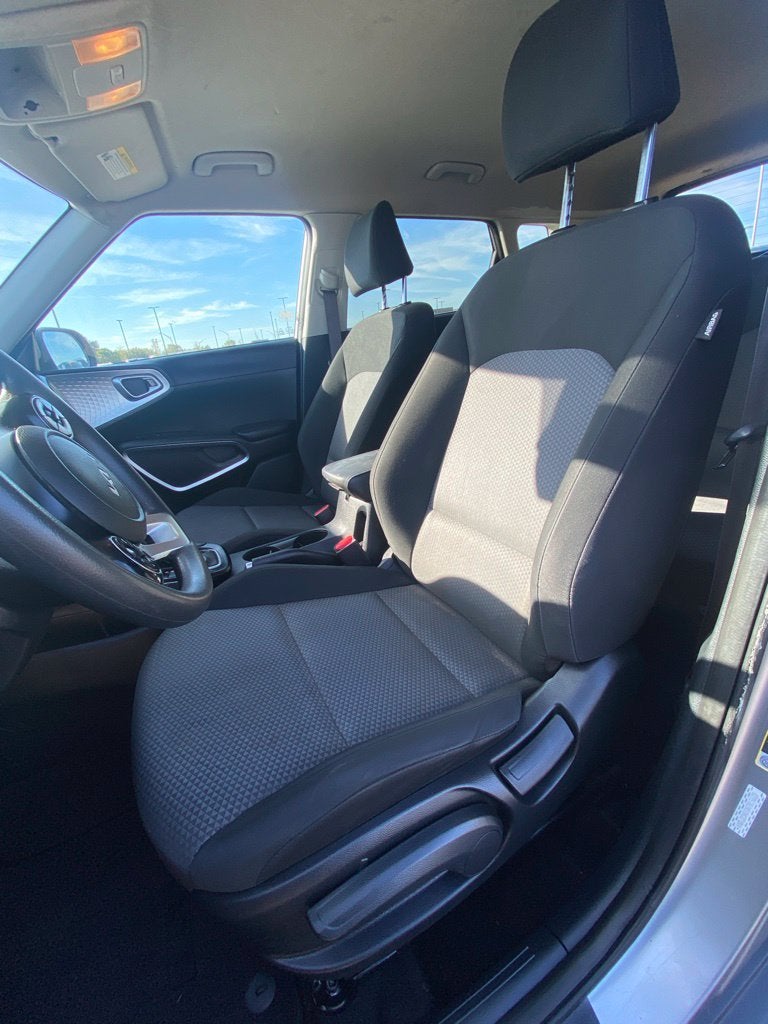 2022 Kia Soul LX CLEAN CARFAX / TECHNOLOGY PACKAGE