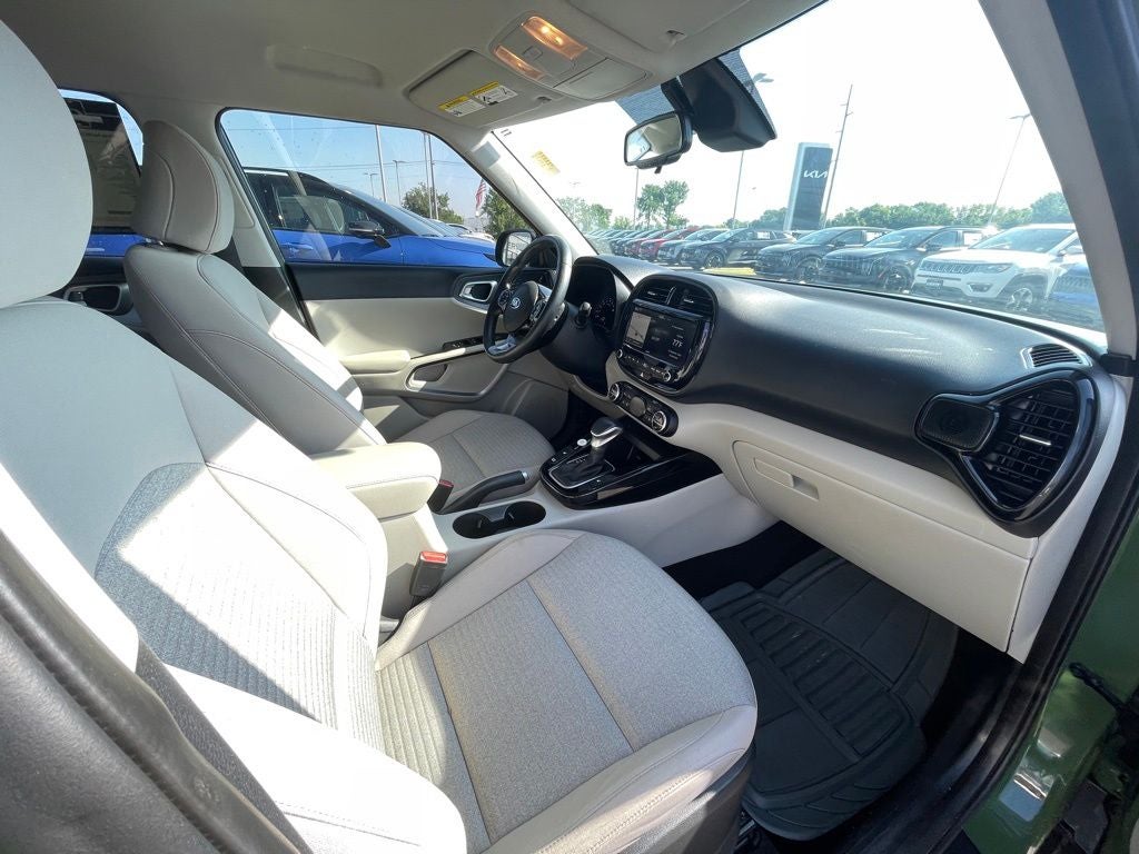 2020 Kia Soul EX CLEAN CARFAX / NAV / HEATED SEATS
