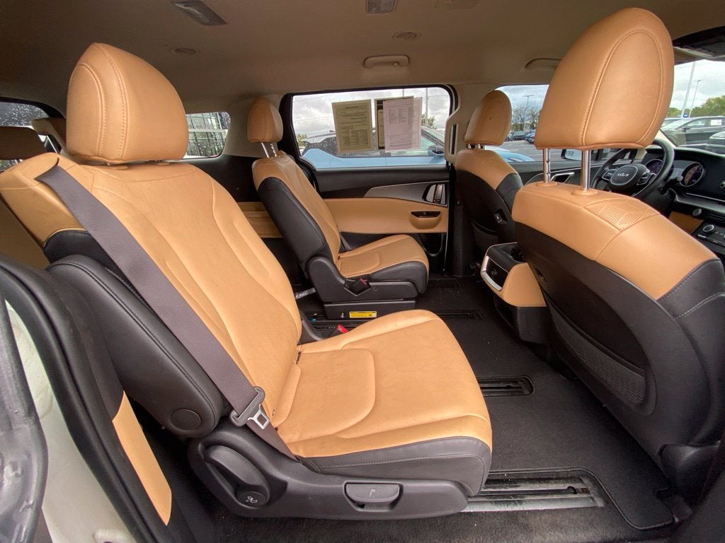 2024 Kia Carnival LX 3RD ROW / BLIND SPOT