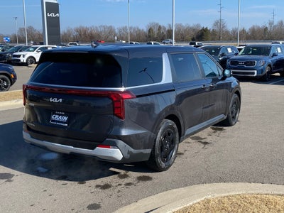 2025 Kia Carnival LXS CPO / LEATHER / HEATED SEATS