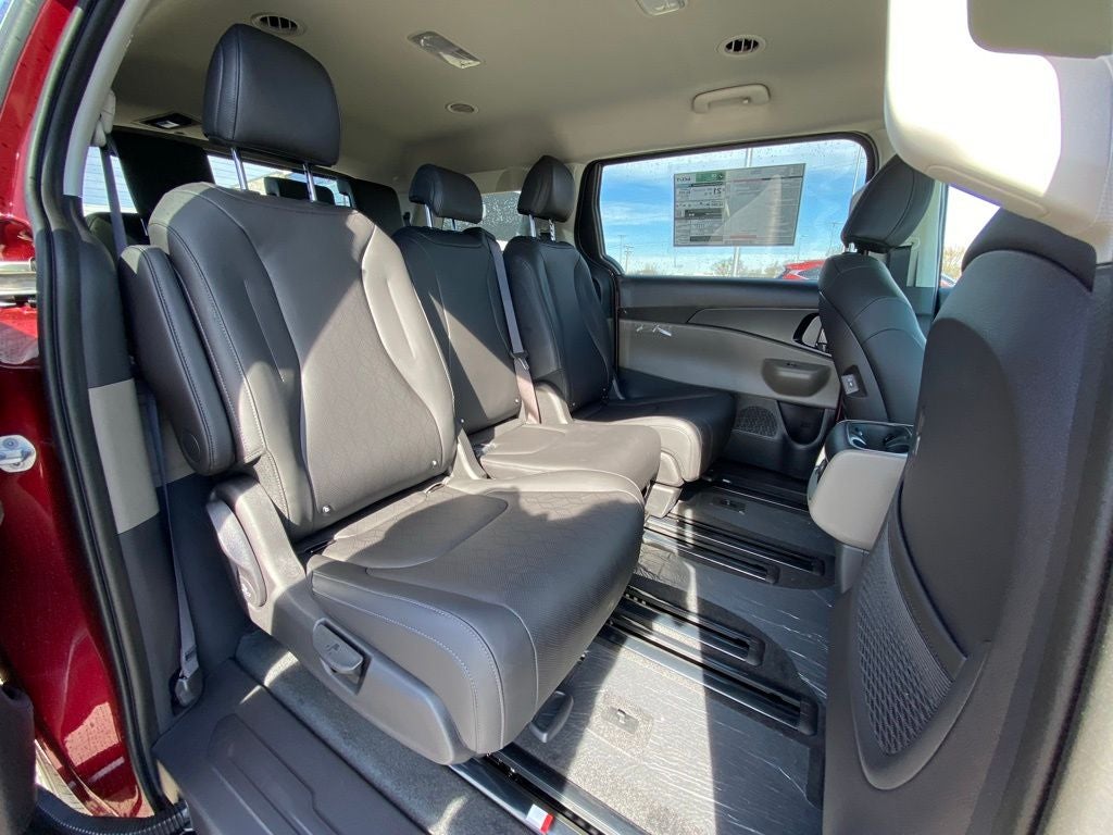 2026 Kia Carnival LXS