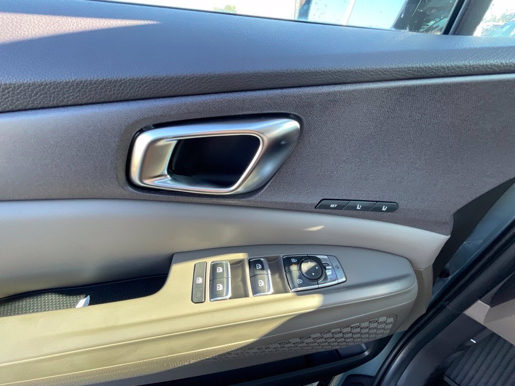 2027 Kia Carnival EX