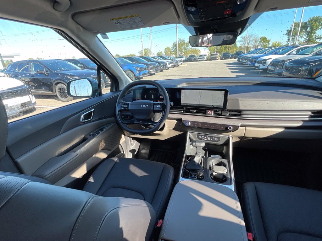2027 Kia Carnival EX