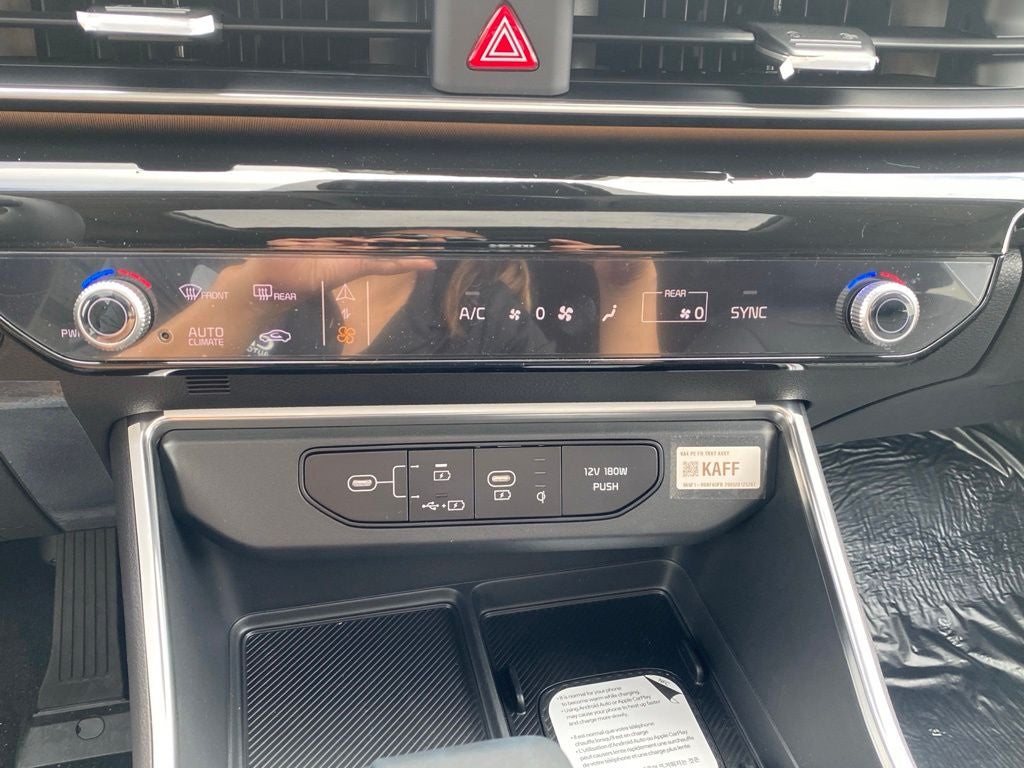 2027 Kia Carnival SX Prestige