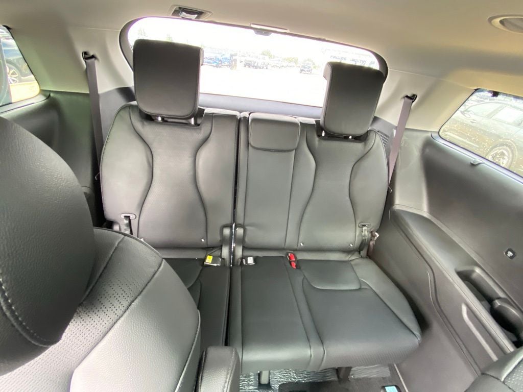 2027 Kia Carnival SX Prestige