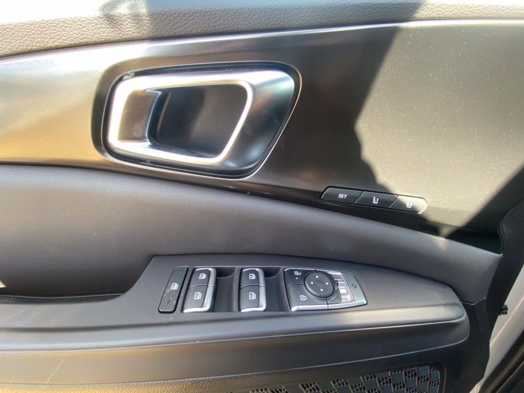 2027 Kia Carnival SX