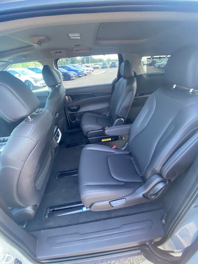 2027 Kia Carnival SX