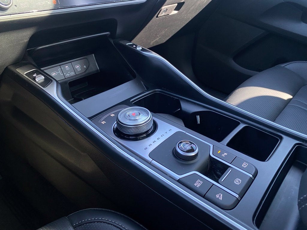 2025 Kia Sorento Hybrid EX MOONROOF / HEATED SEATS / LEATHER / 3RD ROW