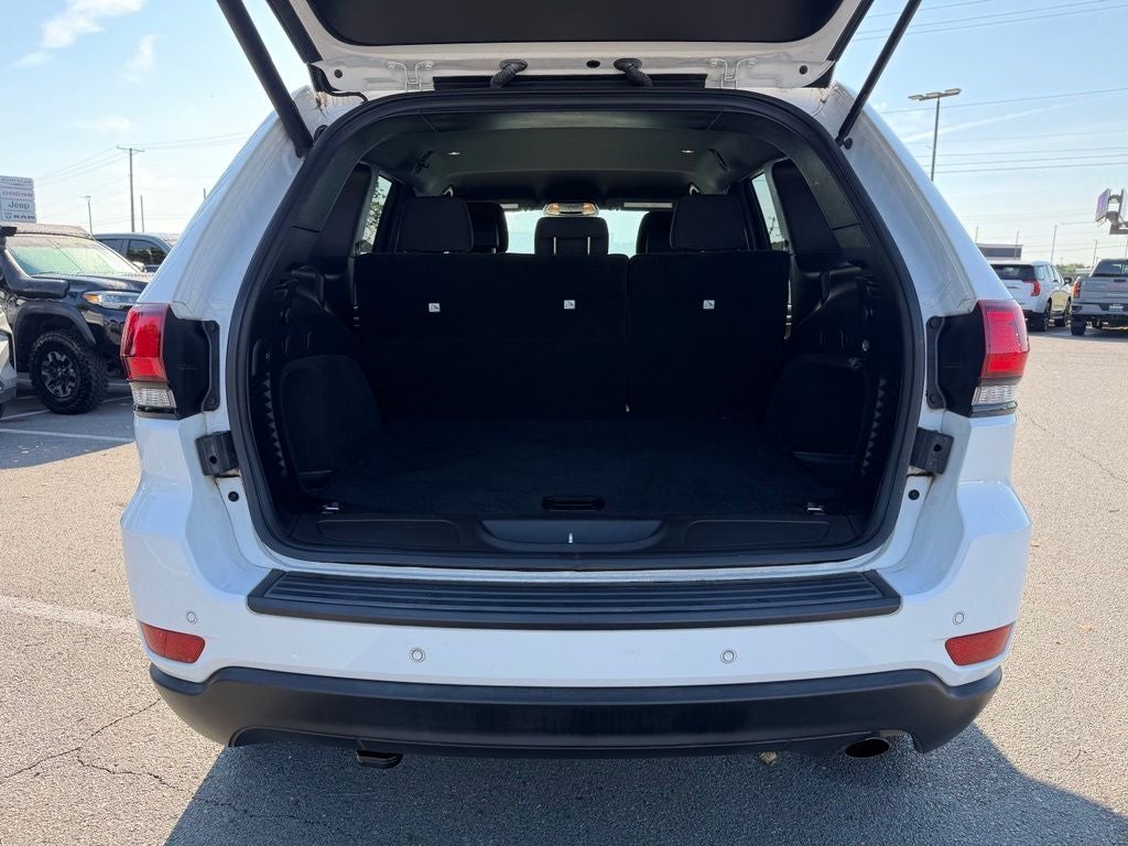 2019 Jeep Grand Cherokee Laredo
