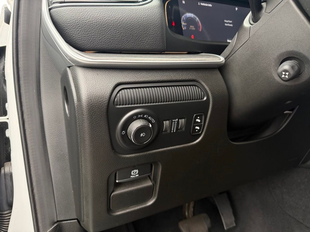 2023 Jeep Wagoneer L Series III