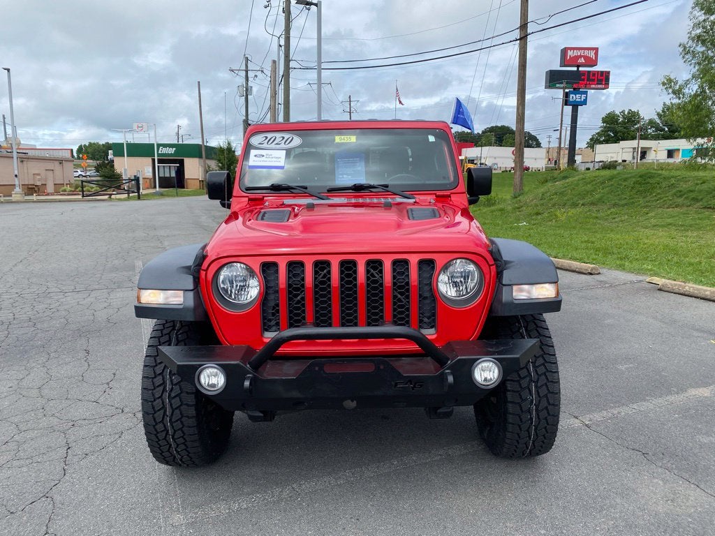 Used 2020 Jeep Gladiator Rubicon with VIN 1C6JJTBG3LL141202 for sale in Little Rock