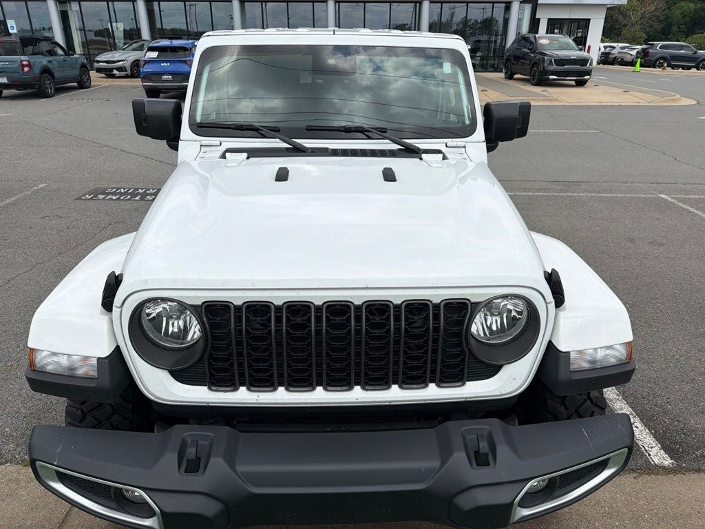 Used 2025 Jeep Gladiator High Tide with VIN 1C6PJTAG2SL540127 for sale in Little Rock
