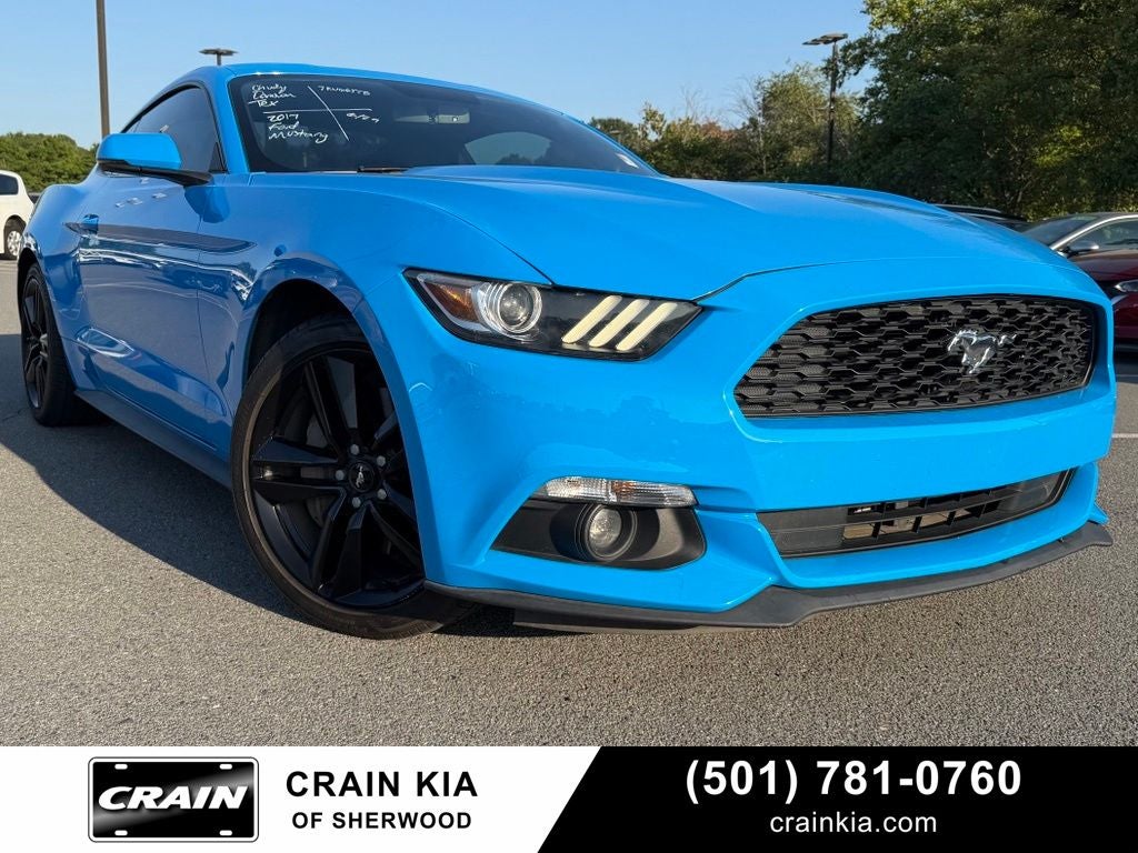 2017 Ford Mustang EcoBoost Coupe Premium's photo