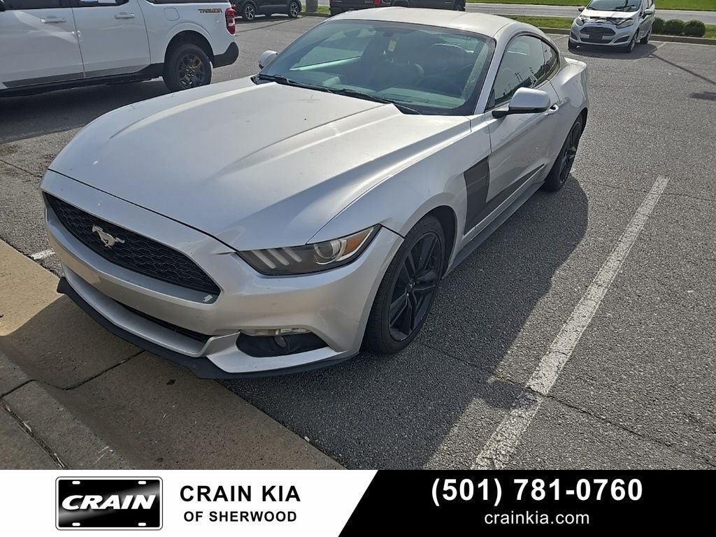 2016 Ford Mustang EcoBoost Coupe Premium's photo