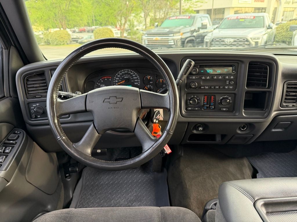 2005 Chevrolet Silverado 2500HD LT 153 WB