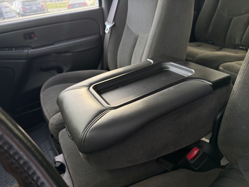 2005 Chevrolet Silverado 2500HD LT 153 WB