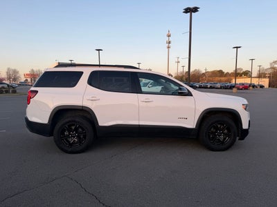 2023 GMC Acadia AT4