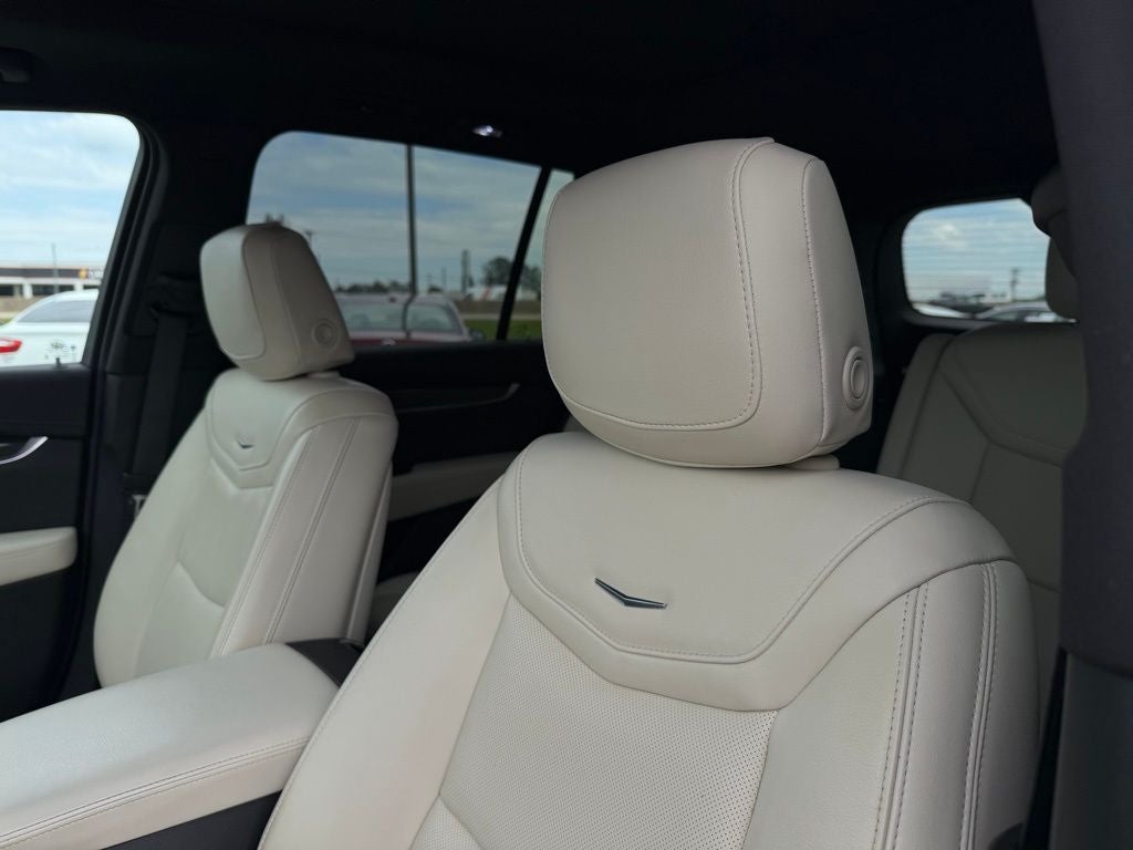 2023 Cadillac XT6 Sport