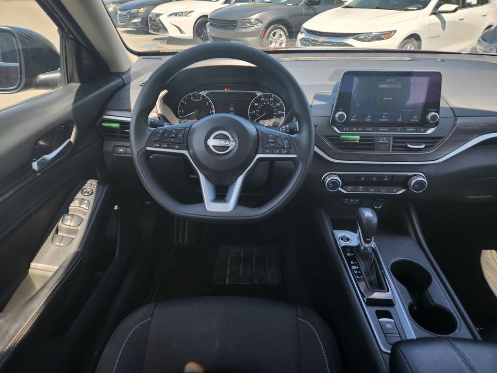 2025 Nissan Altima 2.5 SV *One Owner, Clean Carfax
