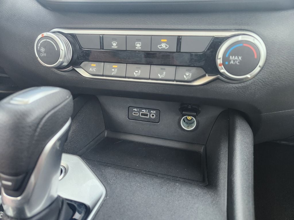 2025 Nissan Altima 2.5 SV *One Owner, Clean Carfax