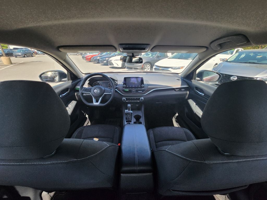 2025 Nissan Altima 2.5 SV *One Owner, Clean Carfax