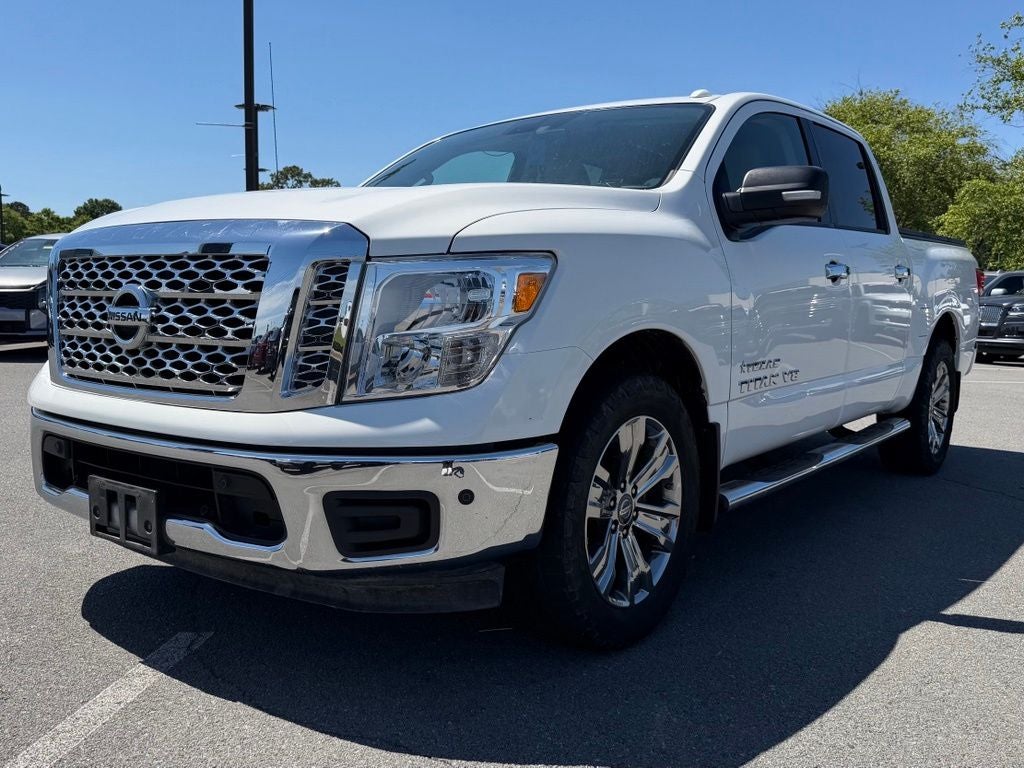 2018 Nissan Titan SV